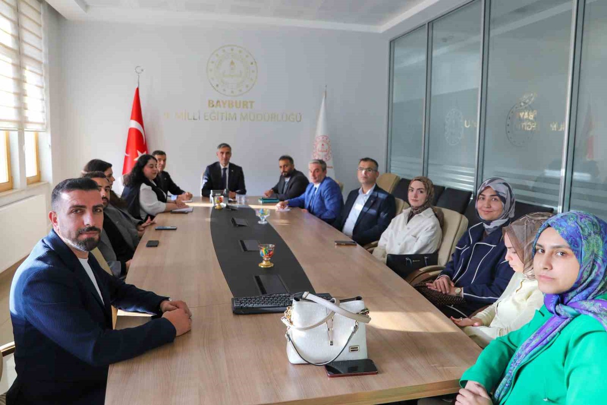 Bayburt\'ta öğrencilere psikososyal destek için iki toplantı yapıldı
