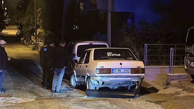 Burdur'da 2 araca çarpan 1.96 promil alkollü sürücüye 71 bin TL ceza kesildi