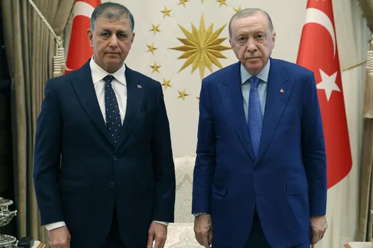 Cumhurbaşkanı Erdoğan, İzmir Büyükşehir Belediye Başkanı Cemil Tugay\'ı kabul etti