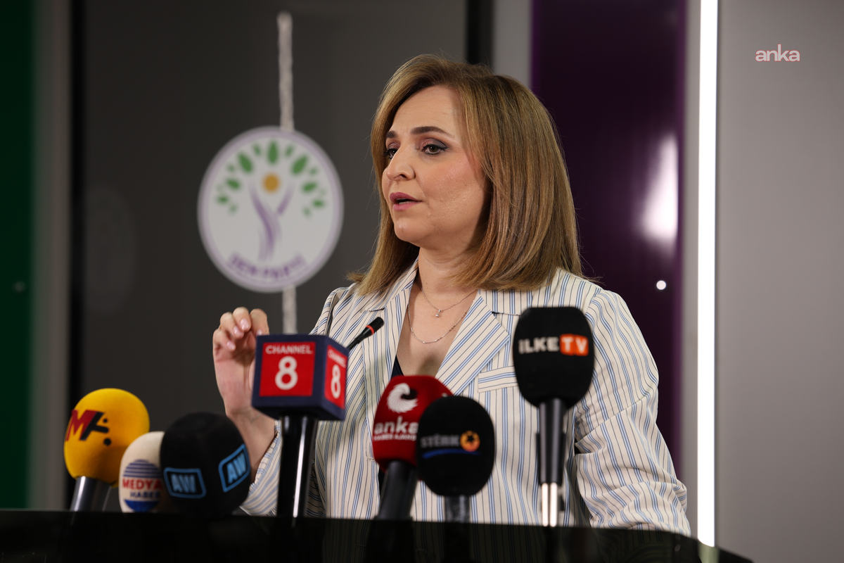DEM Parti Sözcüsü Doğan, T24\'e verilen kapatma kararına \'ağır müdahale\' dedi