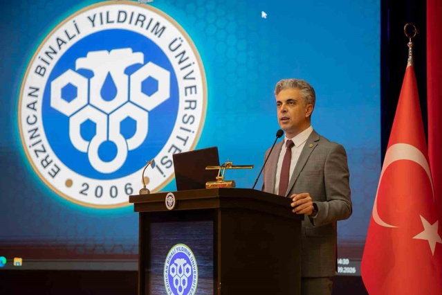 EBYÜ yeni öğrencilerine akademik ve sosyal imkanları oryantasyonla tanıttı