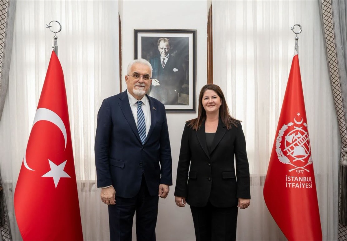 Edirne Belediye Başkanı Gencan, İSKİ ve İstanbul İtfaiyesini ziyaret etti