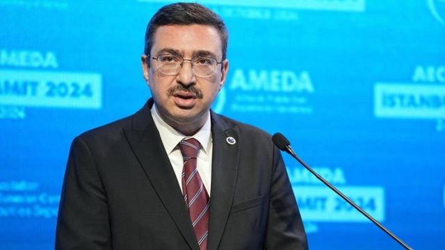 Eski SPK Başkanı İbrahim &Ouml;mer G&ouml;n&uuml;l ş&uuml;pheli sıfatıyla ifadeye &ccedil;ağrıldı
