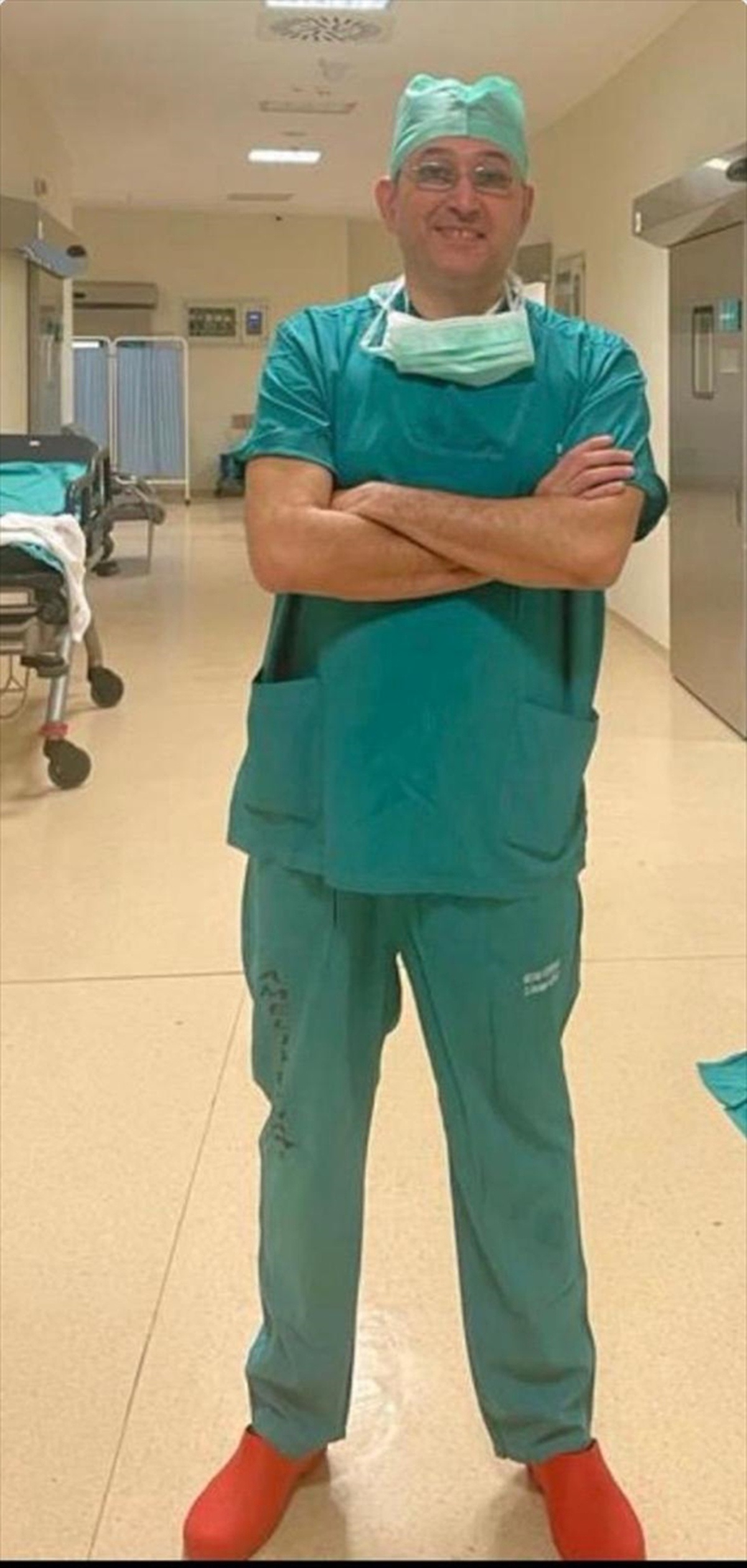 Ataizi\'nin dirsek siniri için geliştirdiği teknik World Neurosurgery\'de yayımlanacak