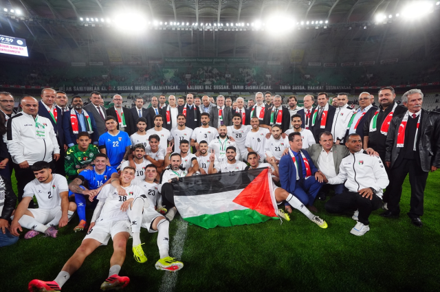 Konyaspor ile Filistin Milli Takımı arasındaki maç tüm dünyaya mesaj vererek bitti