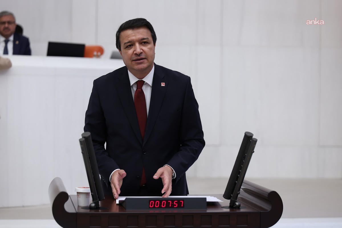 Saadet Partisi lideri Arıkan, Eşel Mobil\'in kaldırılmasıyla akaryakıta zam uyarısı yaptı