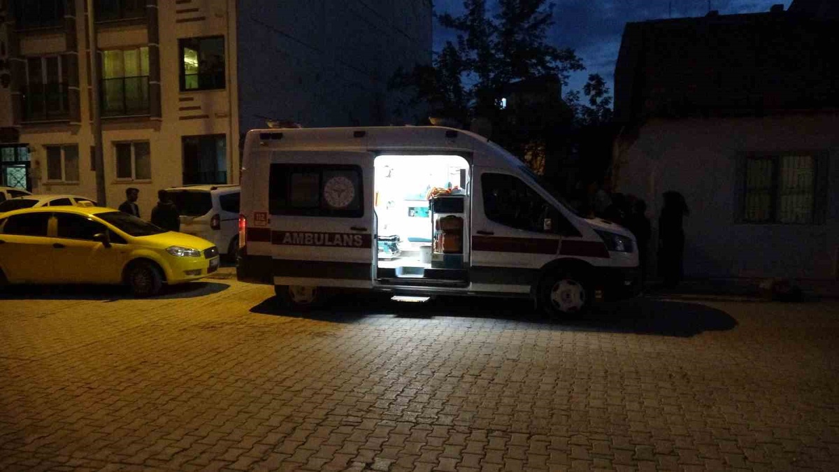 Malatya\'da konteynerde ölü bulunan 45 yaşındaki şahsın ölümü otopside netleşecek