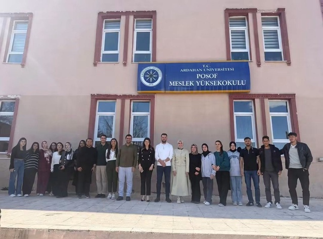 Posof MYO'da öğretime geçici ara verildi, 154 öğrenci Ardahan merkezine yönlendirildi