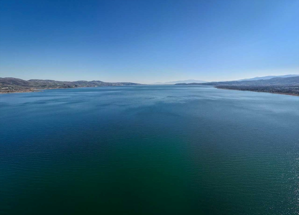 Sakarya\'da yağış Sapanca Gölü\'ne 30 santimetre artış ve 15 milyon metreküp su getirdi