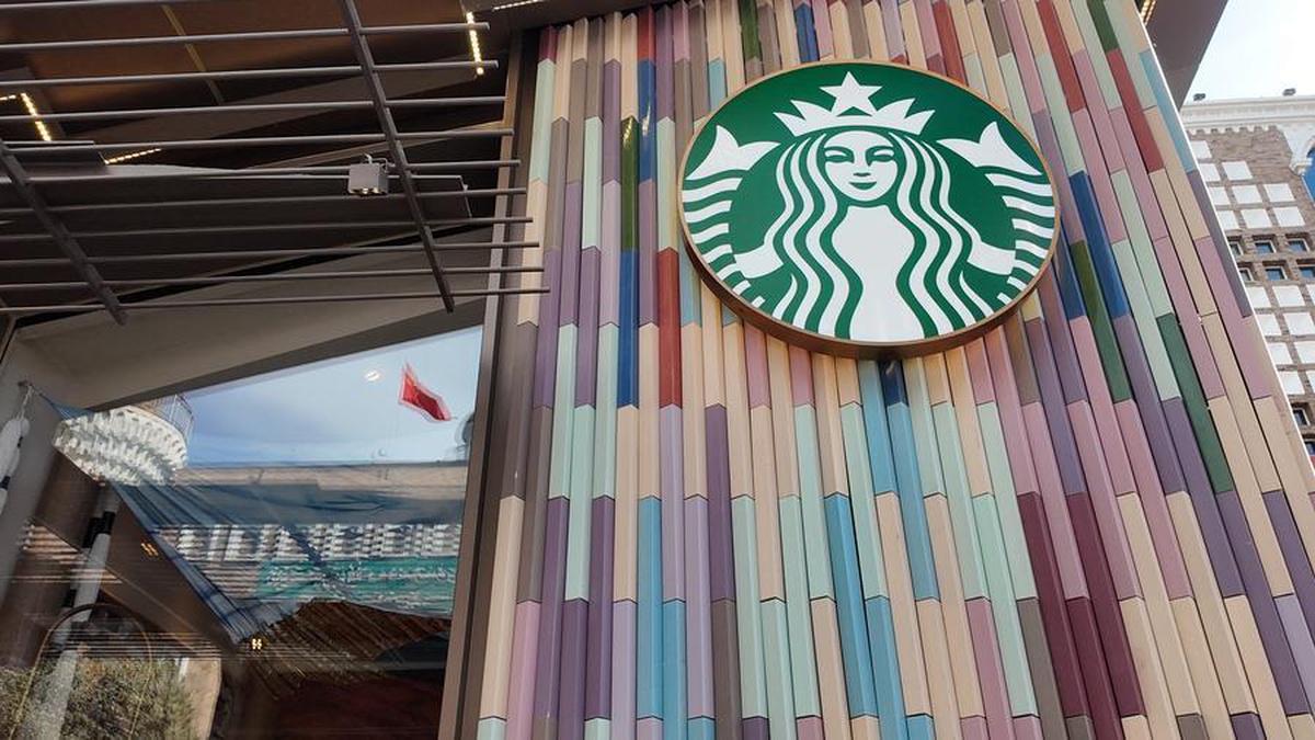 Starbucks, Çin\'in Xinjiang bölgesinde Urumqi\'de iki şube açtı