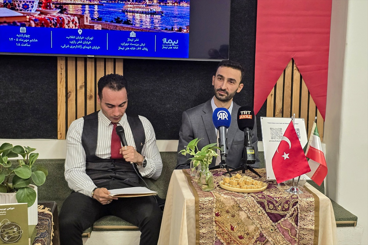 Yaşar Kemal\'in Farsça\'ya çevrilen eserleri Tahran\'da tanıtıldı