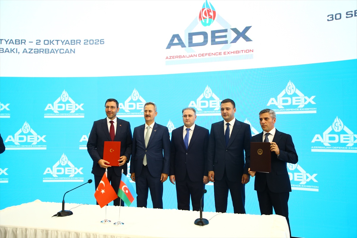 Bakü\'de Türkiye ile Azerbaycan 500 milyon doları aşan savunma anlaşmaları imzaladı