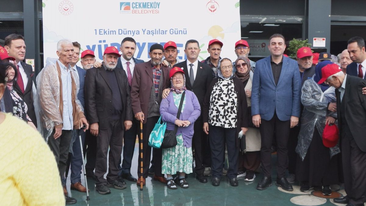 1 Ekim Dünya Yaşlılar Günü\'nde 81 ilde eş zamanlı yürüyüş düzenlendi