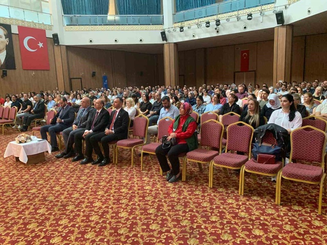 Adana Yüreğir Kaymakamı Mehmet Aksu, Yeşilay'ı okullarda 365 gün yaşatmayı hedefliyor