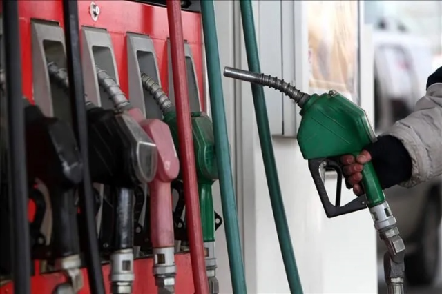 Akaryakıtta ÖTV düzenlemesi Resmi Gazete’de: Eşel mobil uygulaması sona erdi