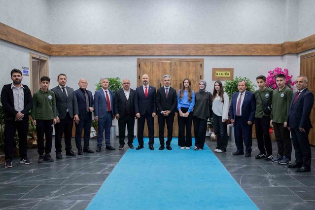 Bahçelievler İlçe Milli Eğitim Müdürü Karabulut, EBYÜ'yü ziyaret etti