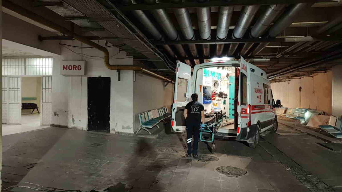 Batman Kozluk\'ta elektrik akımına kapılan 53 yaşındaki kadın hastanede öldü