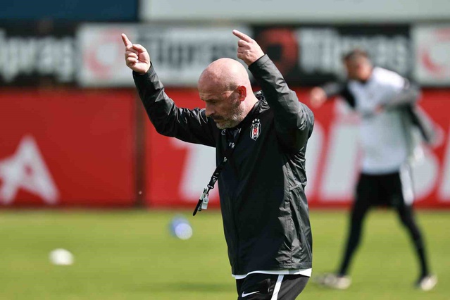 Beşiktaş, Kocaelispor maçı hazırlıklarını sürdürdü; Vlahovic salonda ayrı çalıştı