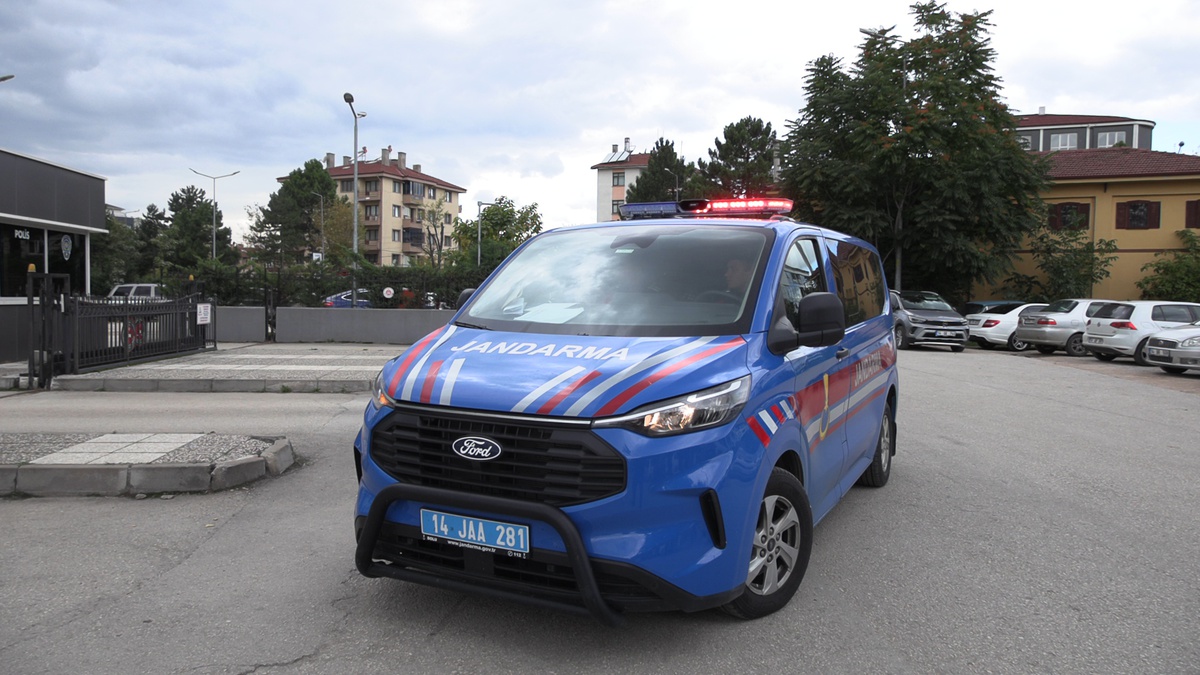 Bolu Belediyesi zimmet soruşturmasında 6 şüpheli adliyeye sevk edildi, 3\'ü serbest kaldı.