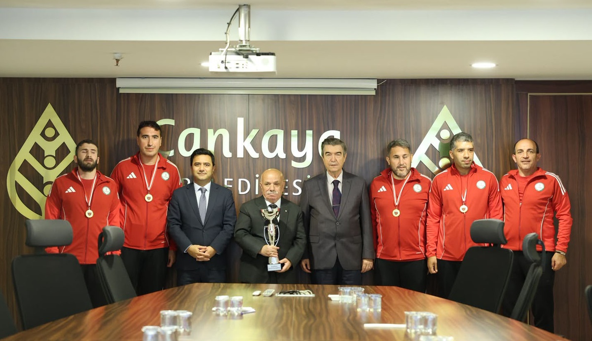 Çankaya Belediyesi Görme Engelliler Spor Kulübü Avrupa\'da goalball ikincisi oldu