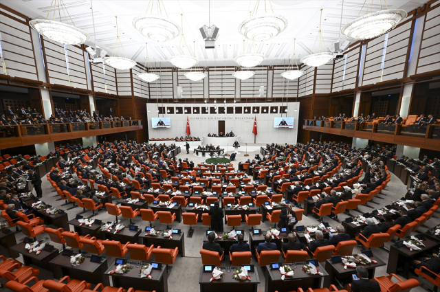 Cumhurbaşkanı Erdoğan'dan fon kriziyle ilgili yeni açıklama: Meseleyi süratle çözüyoruz