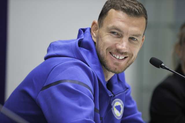 Edin Dzeko'dan Bosna Hersek Milli Takımı'na duygusal veda