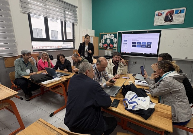 Eskişehir'de öğretmenlere Harezmi Eğitim Modeli hizmet içi eğitimi verildi