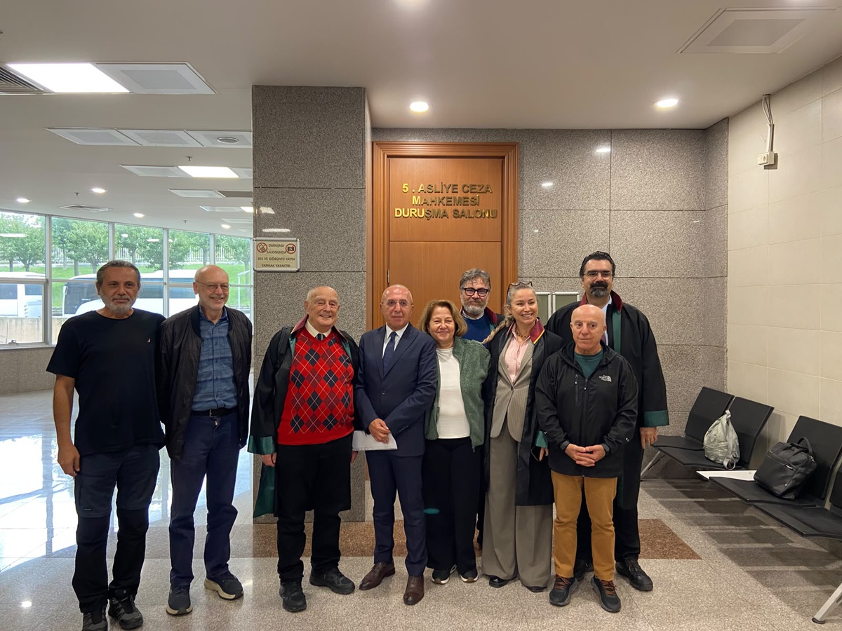 Gazeteci Ali Çağatay çifte beraat kararı aldı, 3 ay neden Silivri\'de yattığını sordu