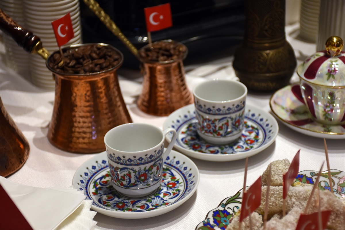 Dünya Kahve Günü\'nde Türk kahvesi FAO\'da tanıtıldı, Genel Direktör Çü standı gezdi