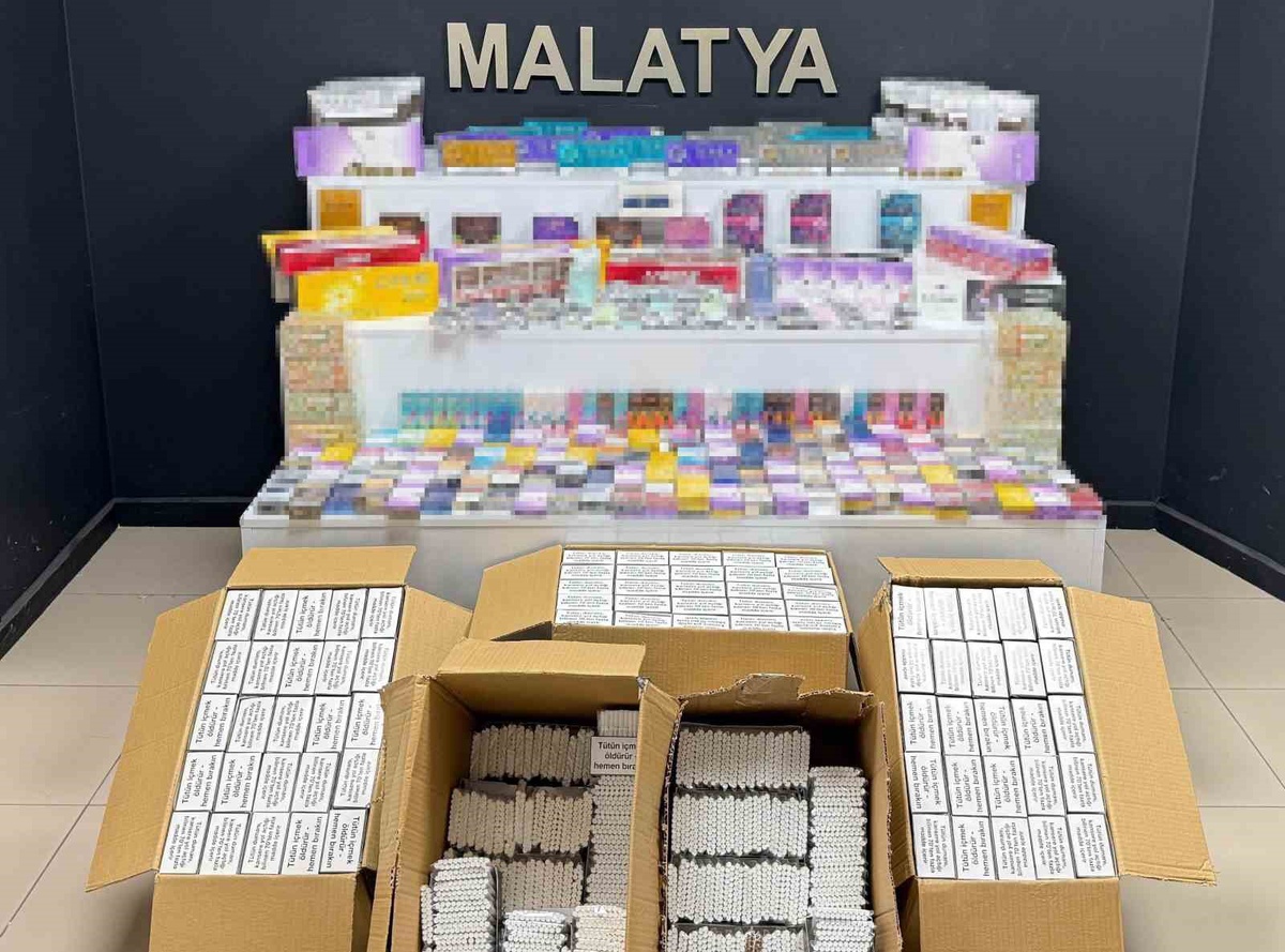 Malatya\'da polis, şüphelinin ikamet ve iş yerinde 63 bin 900 bandrolsüz makaron buldu
