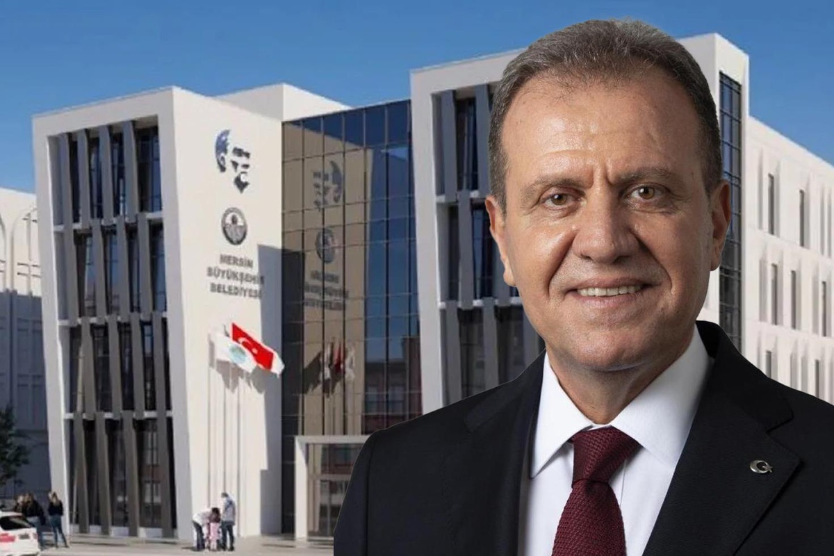 Mersin Büyükşehir Belediye Başkanı Vahap Seçer gözaltına alındı
