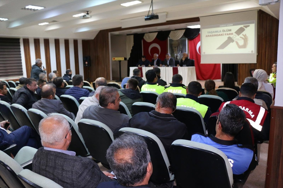 Merzifon\'da okul güvenliği toplantısı yapıldı