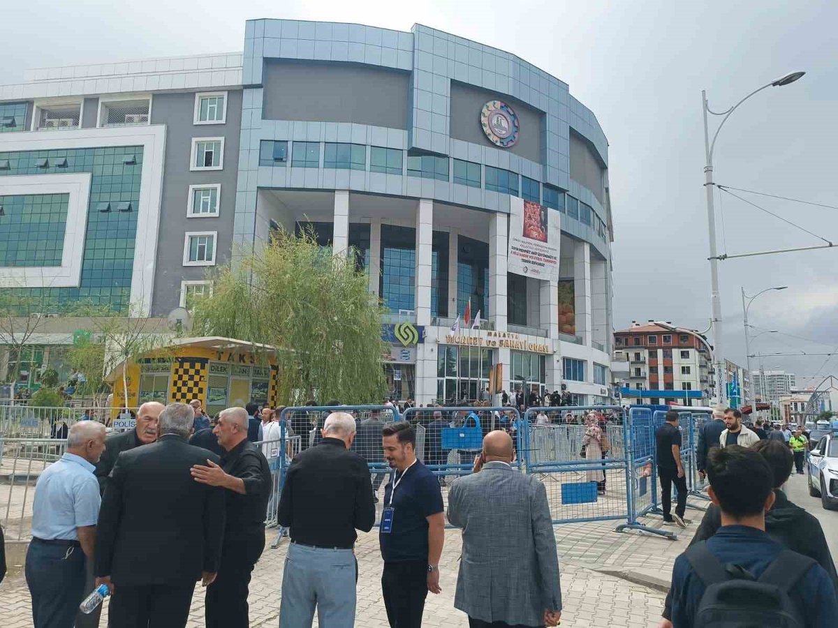 MTSO komite seçimlerinde resmi olmayan sonuçlara göre Sadıkoğlu\'nun listesi kazandı