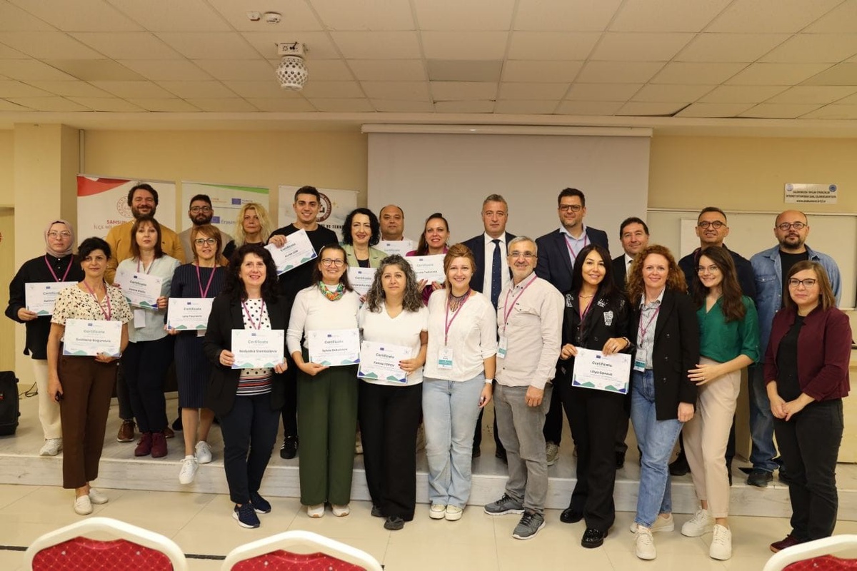 Samsun Atakum\'da Green Pharmacy hareketliliğine 18 akademisyen ve öğretmen katıldı