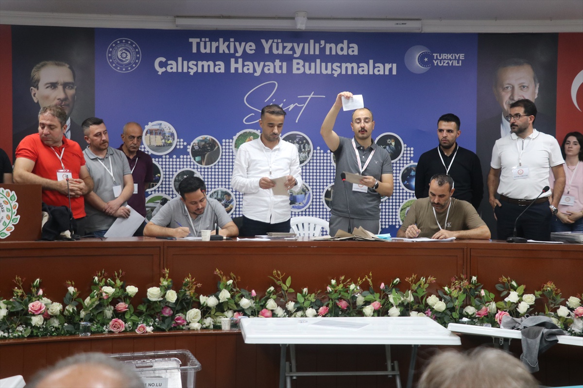 Siirt Ticaret ve Sanayi Odası başkanlığını Güven Kuzu 1173 geçerli oyla yeniden kazandı