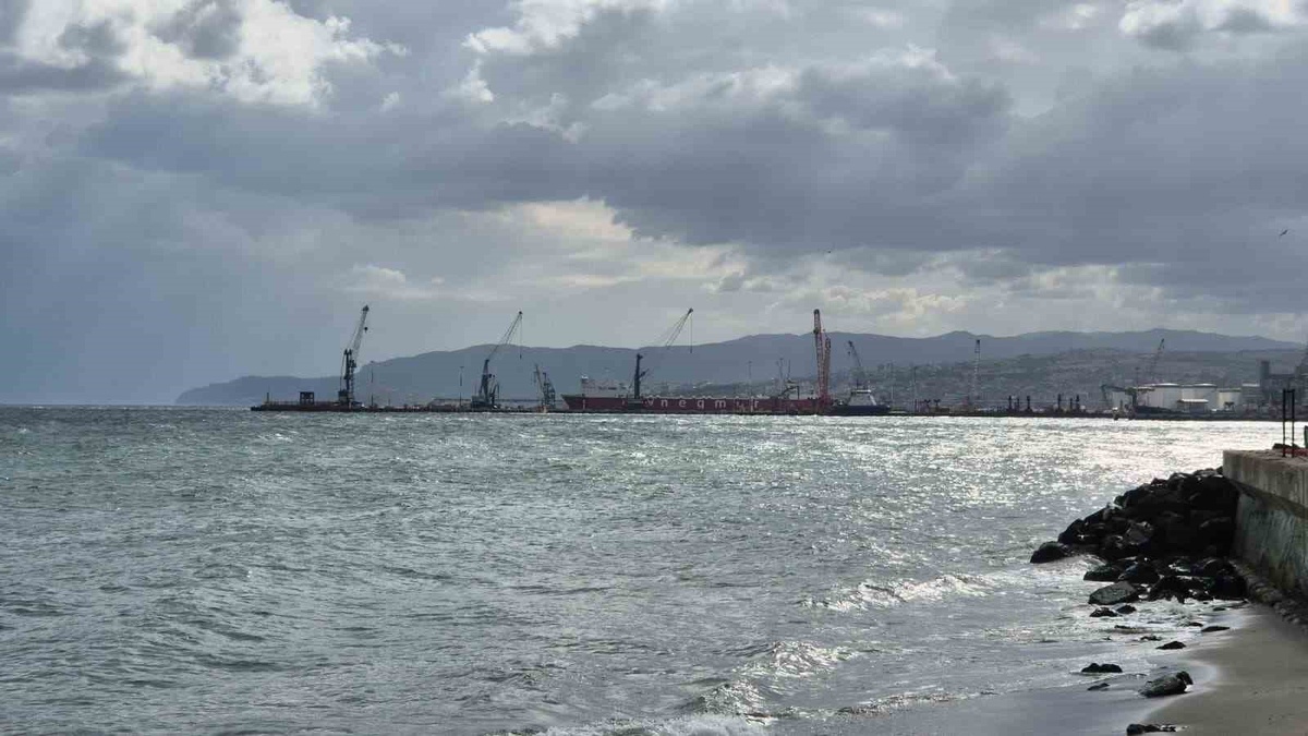 Tekirdağ Ağustos\'ta 300 milyon 494 bin dolarlık ihracatla 14., ithalatta 11. oldu