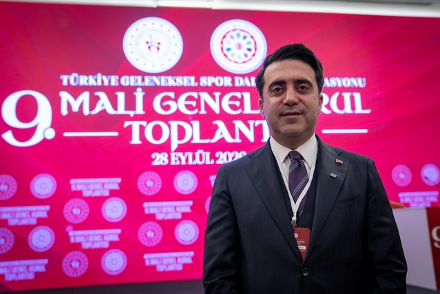 Federasyon Başkanı Turus, 10 belediyeyle trafiğe kapalı oyun sokakları kuracak