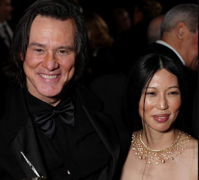 Ünlü komedyen Jim Carrey 64 yaşında üçüncü kez evlendi! Eşi yarı yaşında