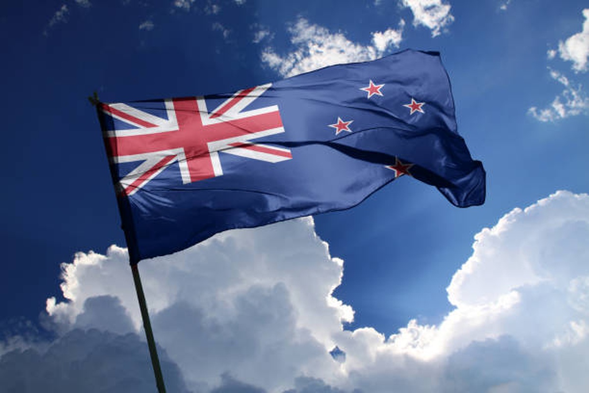 Yeni Zelanda\'da 54. Parlamento feshedildi, 7 Kasım seçim kampanyası başladı