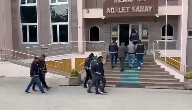 Amasya'da av bayilerine baskında 58 bin 372 fişek ele geçirildi, 2 şüpheli tutuklandı