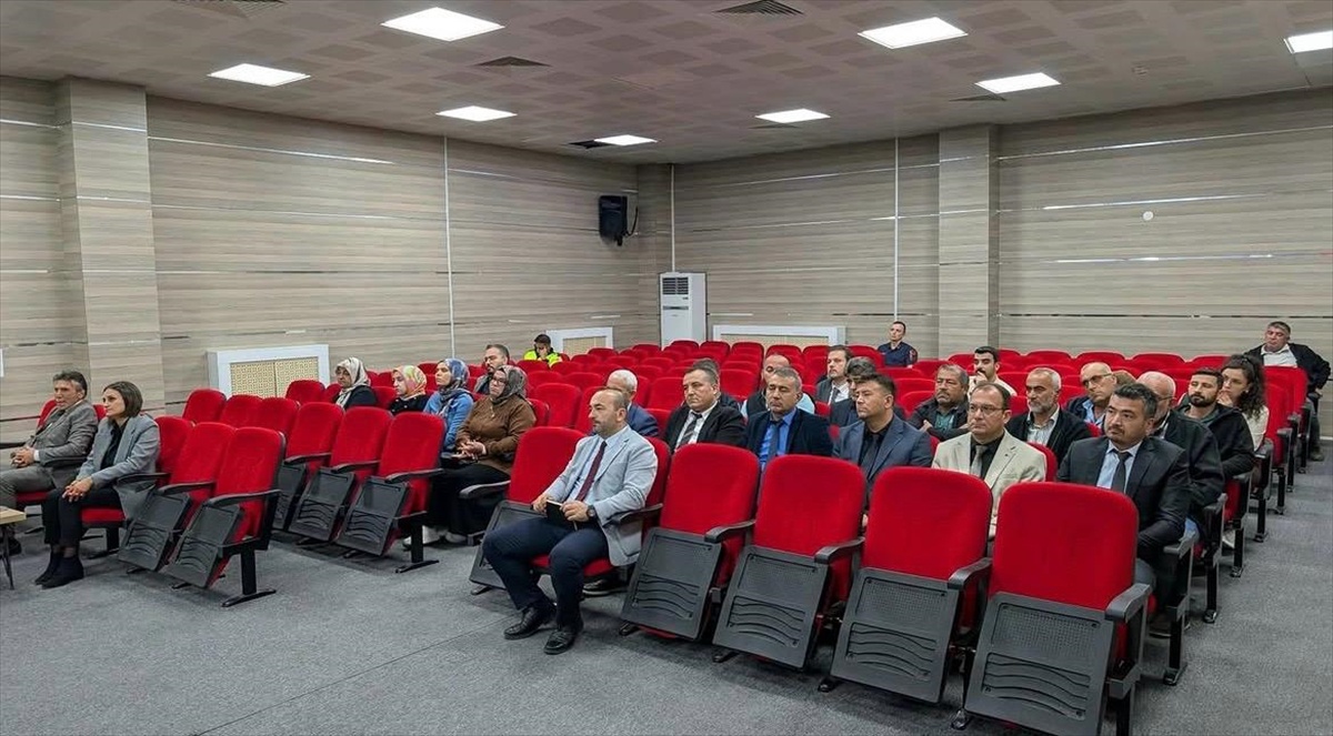 Amasya Göynücek\'te okul güvenliği toplantısında servis ve gıda denetimi ele alındı