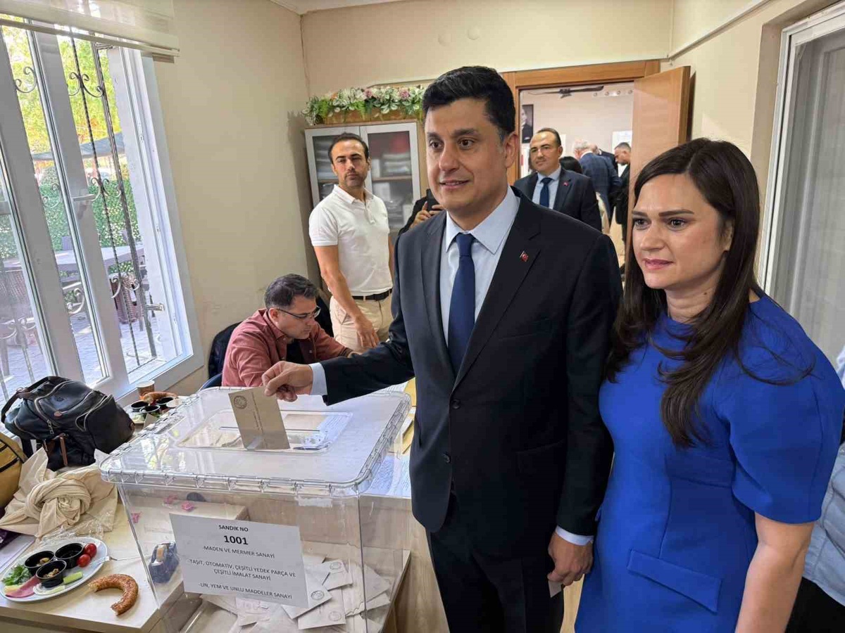 Aydın Sanayi Odası seçiminde 1017 üye oy kullanıyor, Maraş ile Tuncer yarışıyor