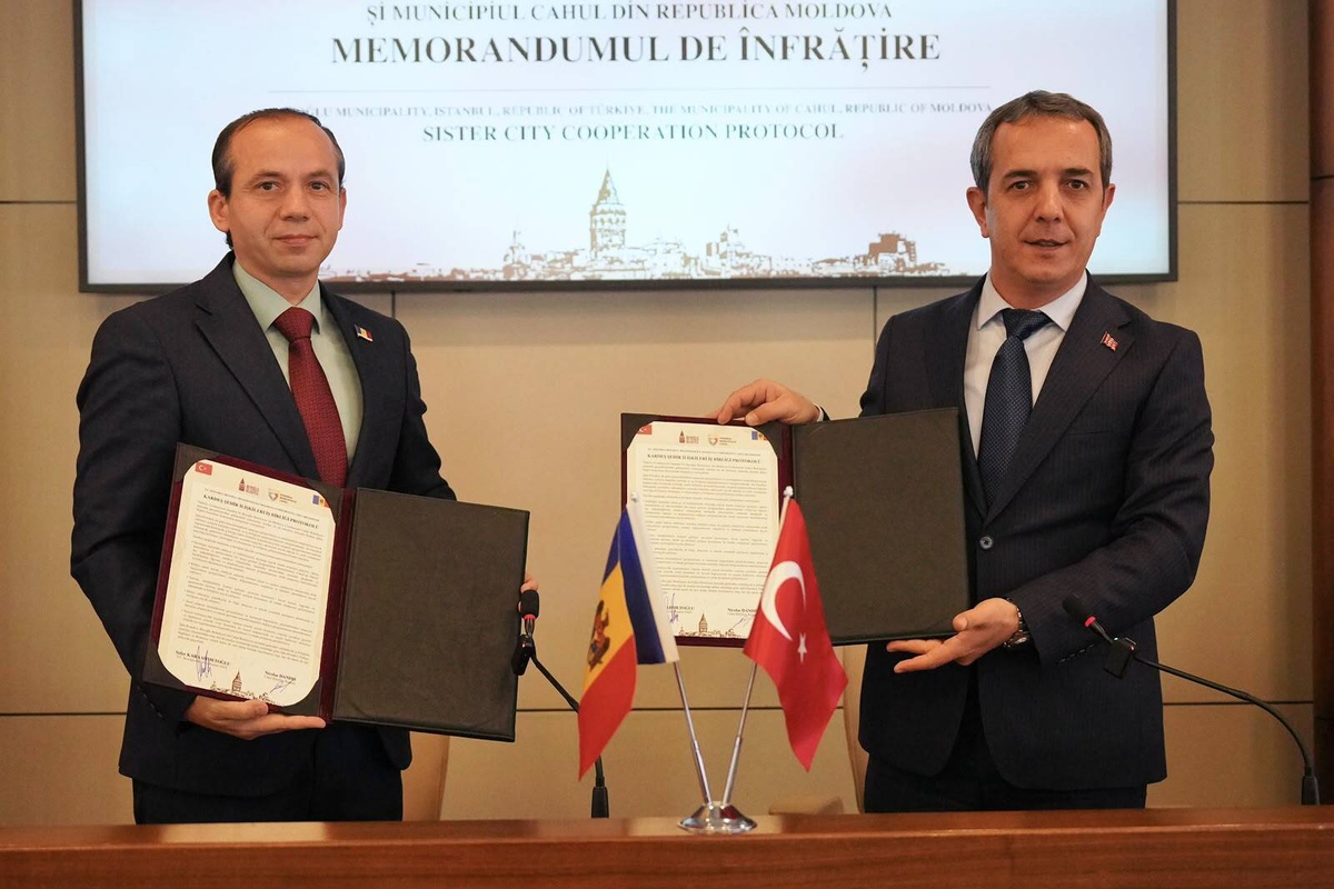 Beyoğlu Belediyesi, Moldova\'nın Cahul Belediyesi ile kardeş şehir anlaşması imzaladı
