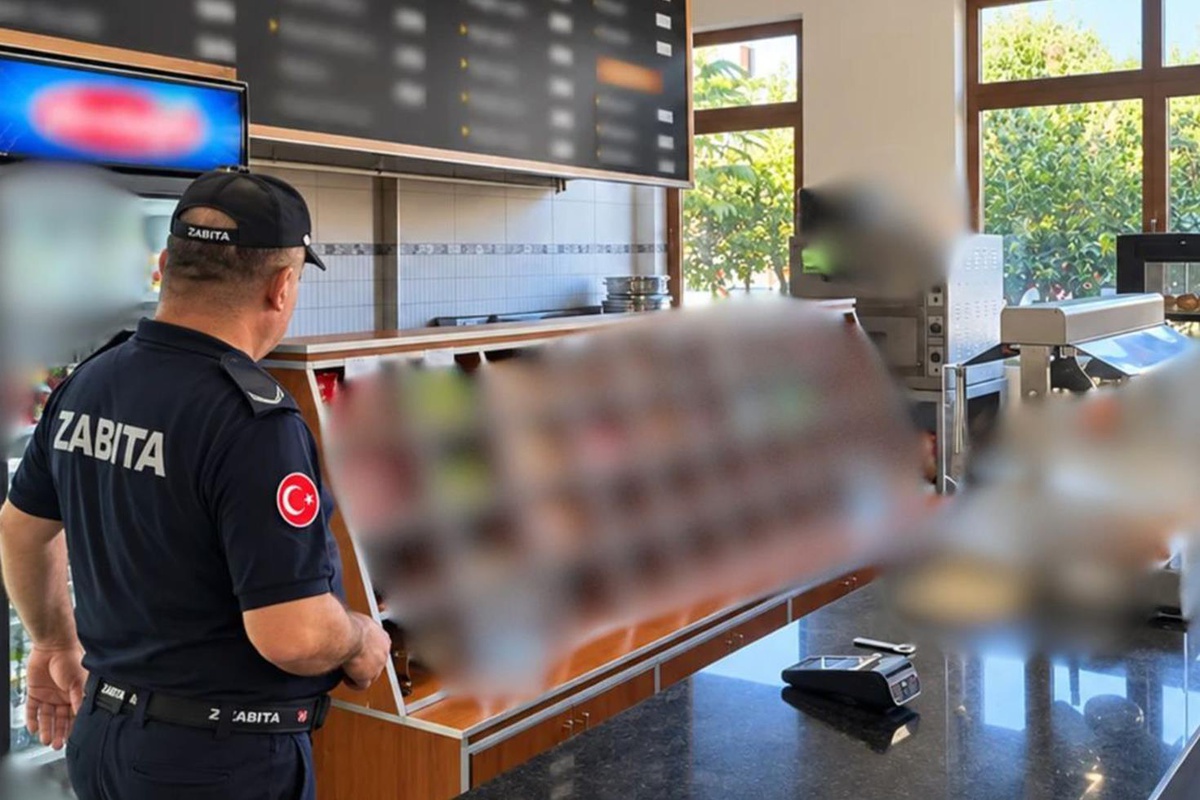 Bodrum\'da 7 okul kantinine ruhsatsız işlem yapıldı; 2 kantinde tarihi geçmiş ürün var