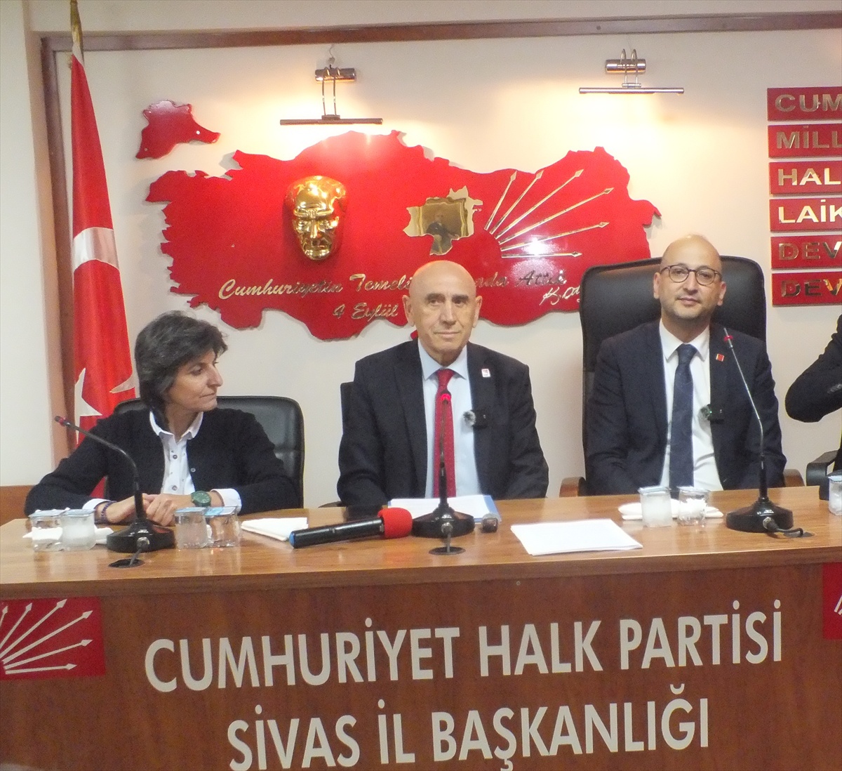 CHP Genel Başkan Yardımcısı Kaya, Sivas\'ta parti okulunda kadro yetiştirmek istiyor