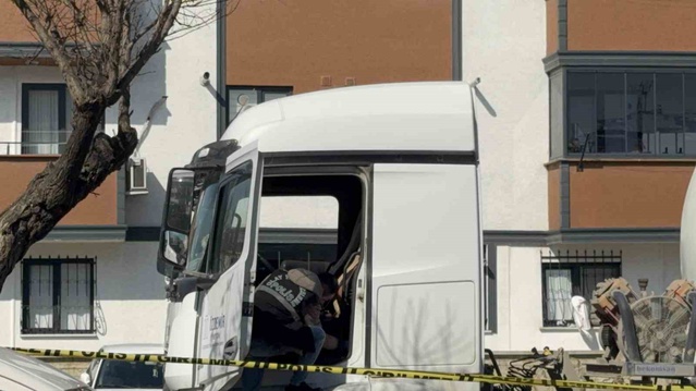 Kocaeli Darıca'da sanık, tır altında 2 saat 27 dakika bekleyip kardeşini öldürdü