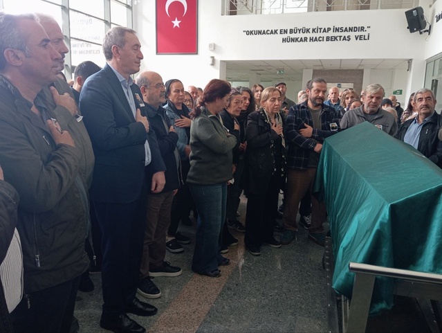 Bakırhan, Dursun Altun'u son yolculuğuna uğurladıklarını sosyal medyadan duyurdu