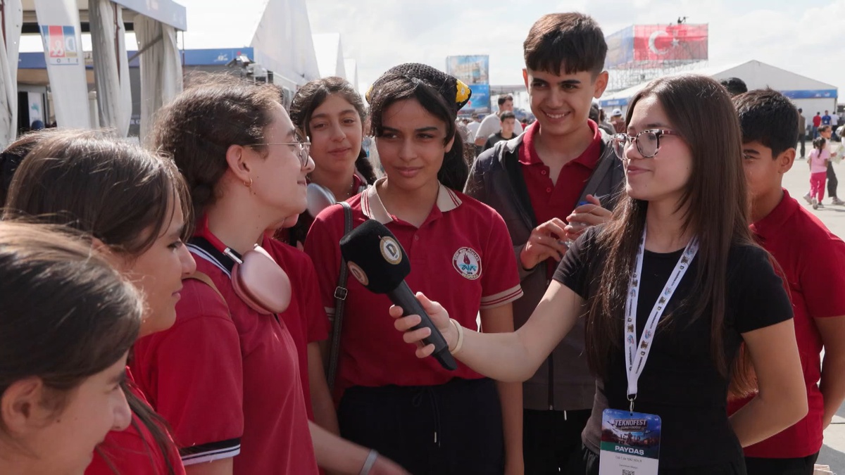 Demirören Medya Lisesi öğrencileri TEKNOFEST Şanlıurfa\'yı sahadan haberleştiriyor