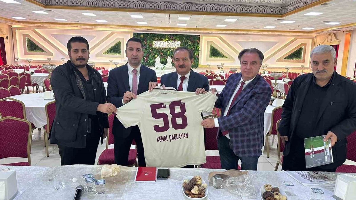 TSYD Genel Merkez Şubeler Sorumlusu Çağlayan, Elazığ'da spor basınıyla buluştu