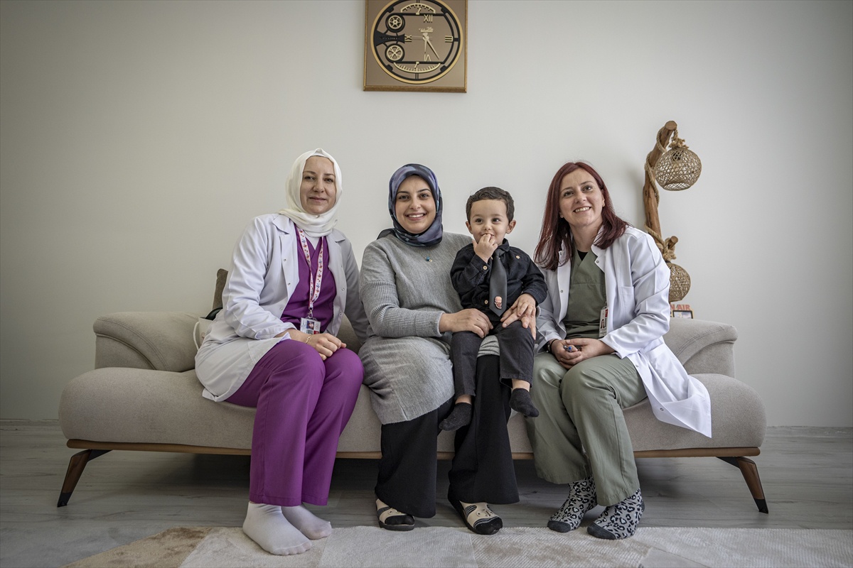 Erzurum\'da Her Gebeye Ebe normal doğuma teşvik ediyor, 2025\'te 9 bin 676 bebek doğdu